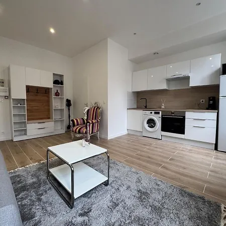 Appartement Bright - Great For A In Écully